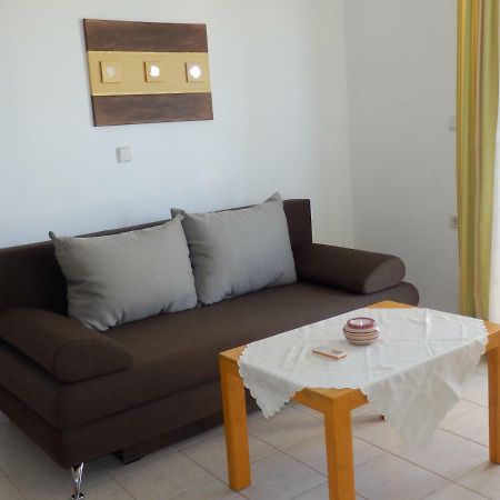 Maro Suites Tavronitis Exteriör bild
