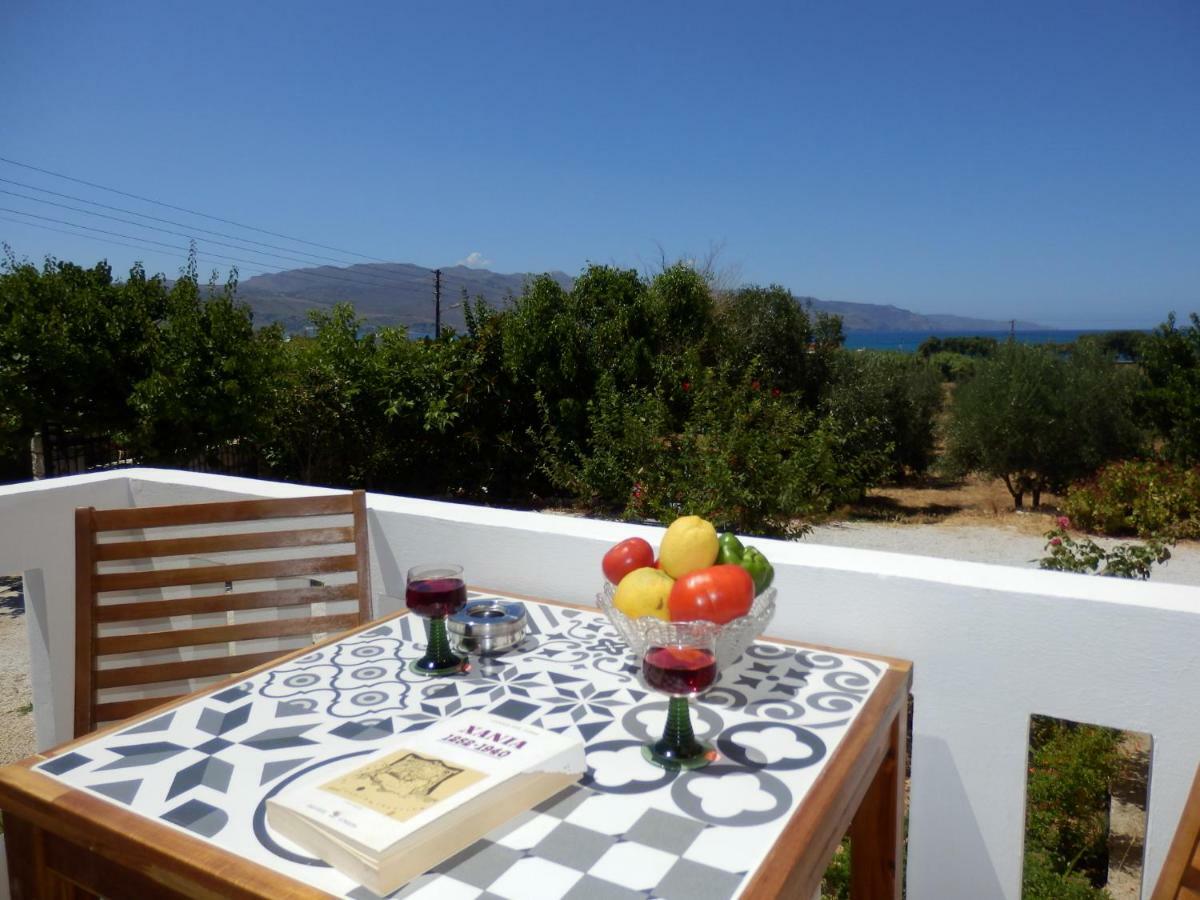 Maro Suites Tavronitis Exteriör bild